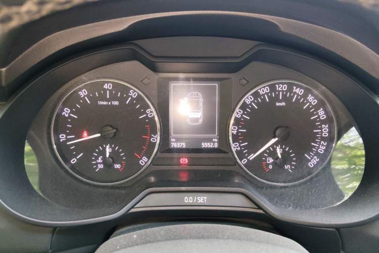 Used Skoda Octavia 2016 1.6L Automatic Smart Drive Edition Instrument Cluster