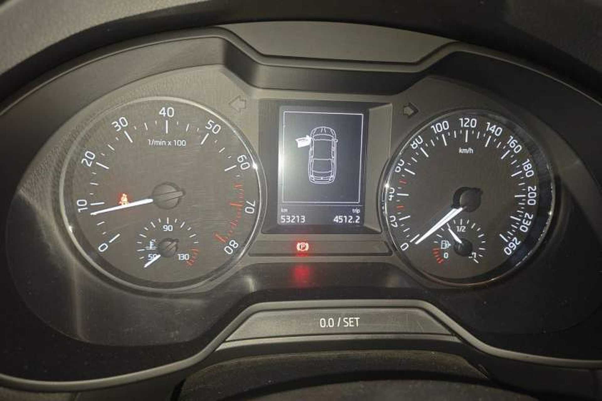 Used Skoda Octavia 2016 1.6L Manual Smart Drive Version Instrument Cluster
