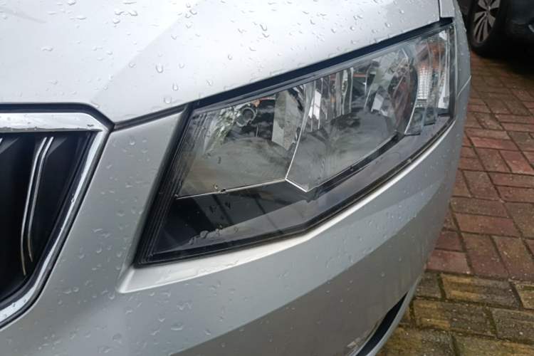 Used Skoda Octavia 2016 1.6L Automatic Chuanxing Edition Left Front Headlight