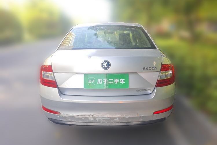 Used Skoda Octavia 2016 1.6L Automatic Chuanxing Edition Rear