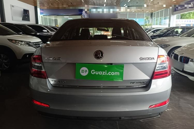 Used Skoda Octavia 2016 TSI280 DSG Smart Drive Edition Rear