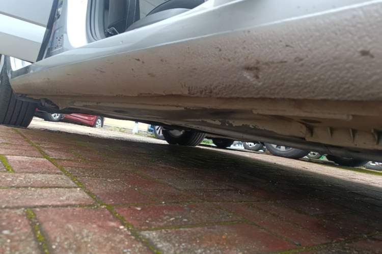 Used Skoda Octavia 2016 1.6L Automatic Chuanxing Edition Right Side Sill