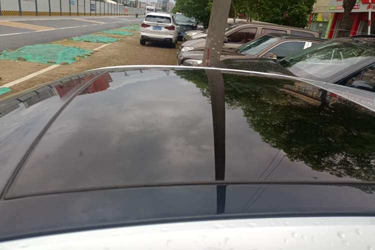 Used Skoda Octavia 2016 1.6L Automatic Chuanxing Edition Roof