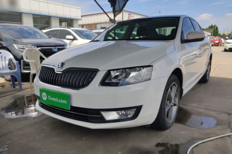 Ojetý Skoda Octavia 2016 1.6L Automatic Smart Drive Edition Guazi used car, China used car export, Used car for sale, Used  cars, Cheapest cars for sale
