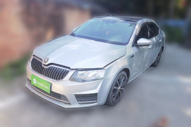 Used Skoda Octavia 2016 1.6L Manual Smart Drive Version