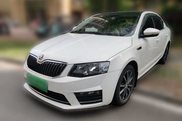Used Skoda Octavia 2016 1.6L Manual Smart Drive Version