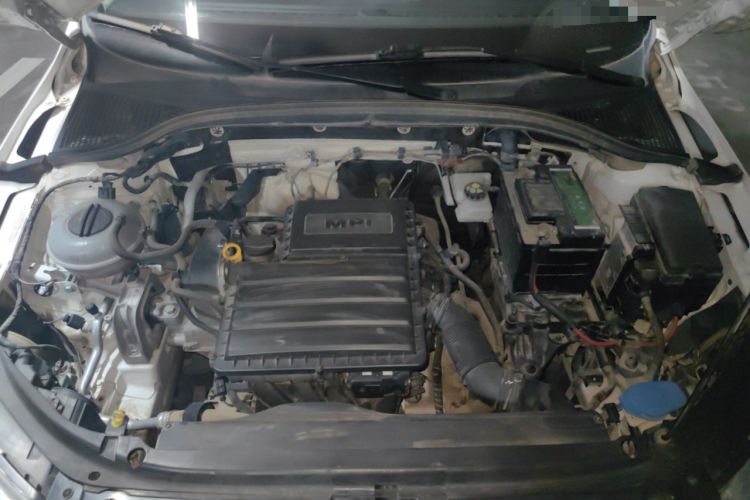 Used Skoda Octavia 2016 1.6L Manual Trend Edition Engine Bay
