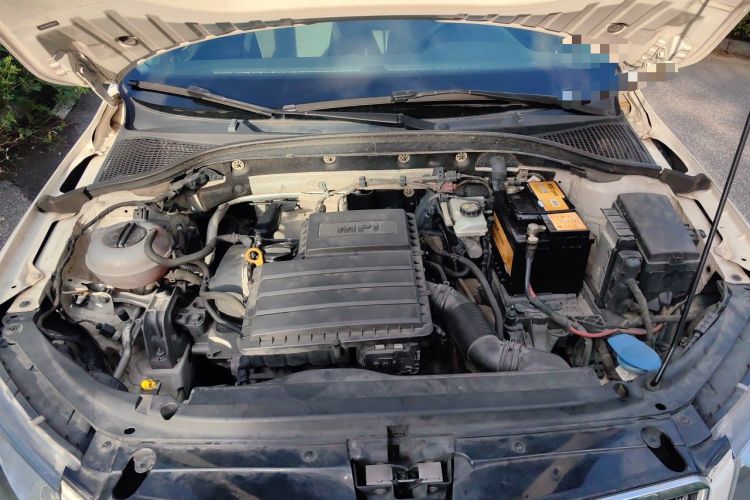 Used Skoda Octavia 2016 1.6L Automatic Chuanxing Edition Engine Bay