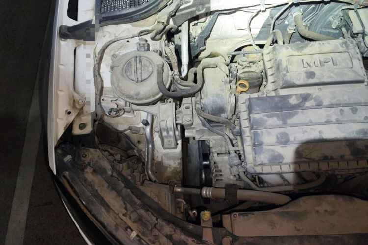 Used Skoda Octavia 2016 1.6L Automatic Smart Drive Edition Engine Bay Right