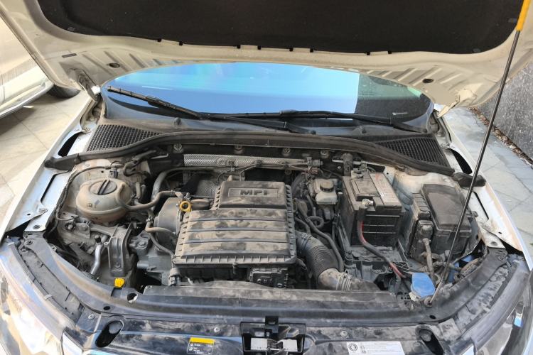 Used Skoda Octavia 2016 1.6L Automatic Smart Drive Edition Engine Bay