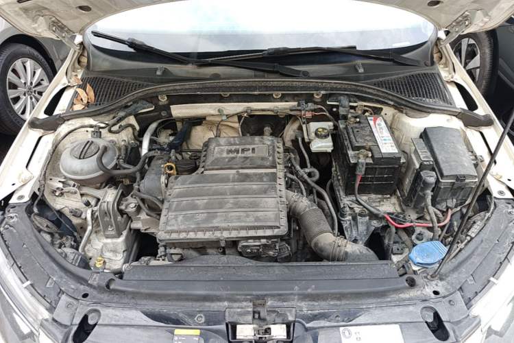 Used Skoda Octavia 2016 1.6L Manual Trend Edition Engine Bay