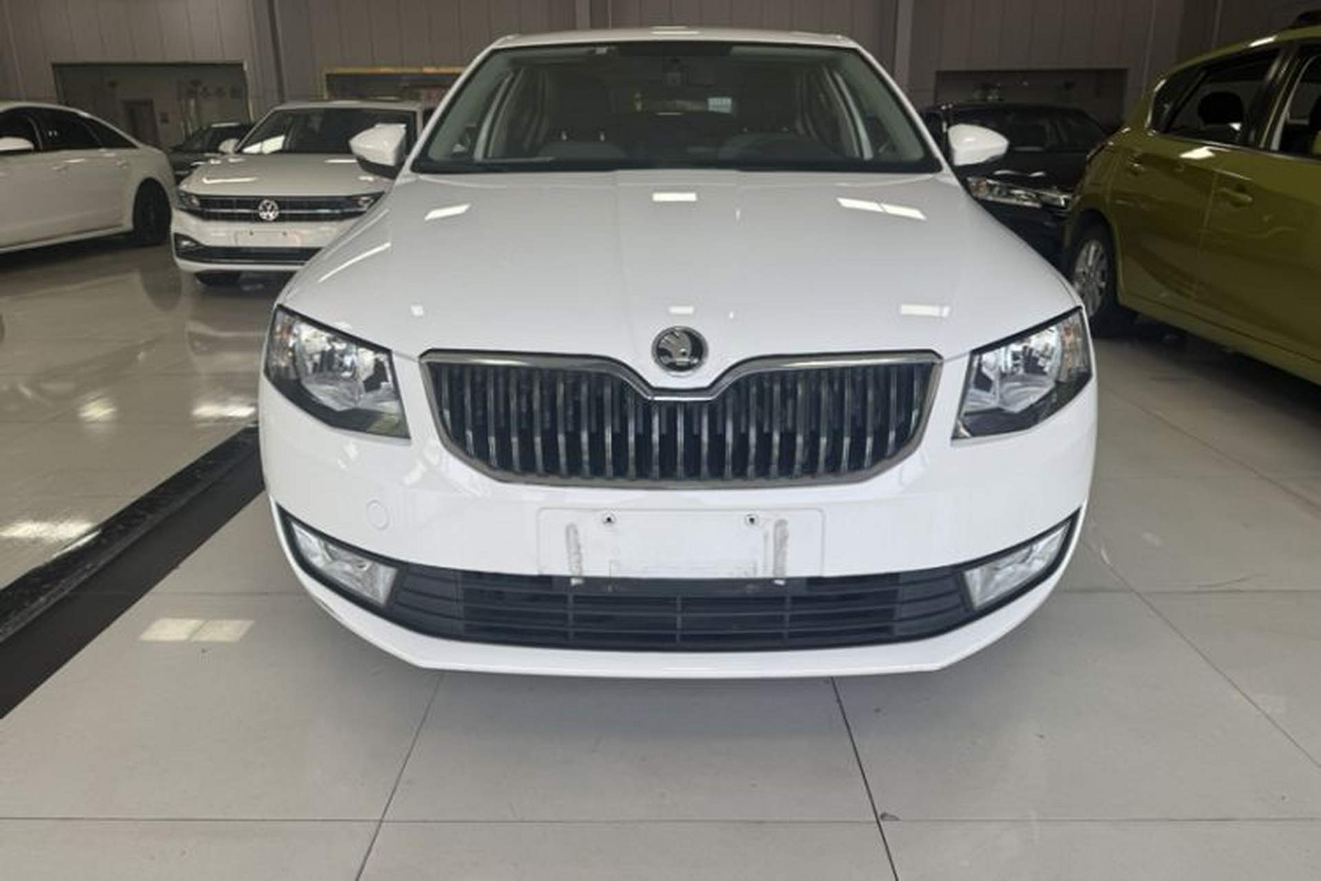 Used Skoda Octavia 2016 1.6L Automatic Chuanxing Edition Exterior 1