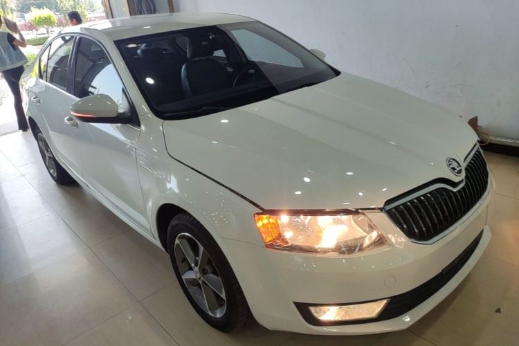 Used Skoda Octavia 2016 1.6L Automatic Chuanxing Edition Exterior 1