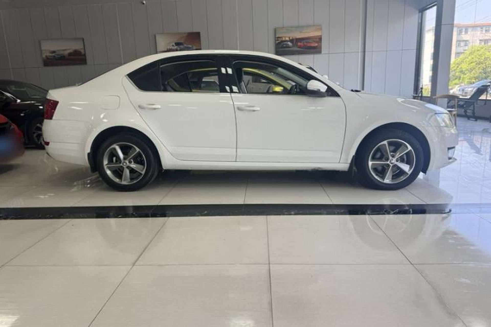 Used Skoda Octavia 2016 1.6L Automatic Chuanxing Edition Exterior 2