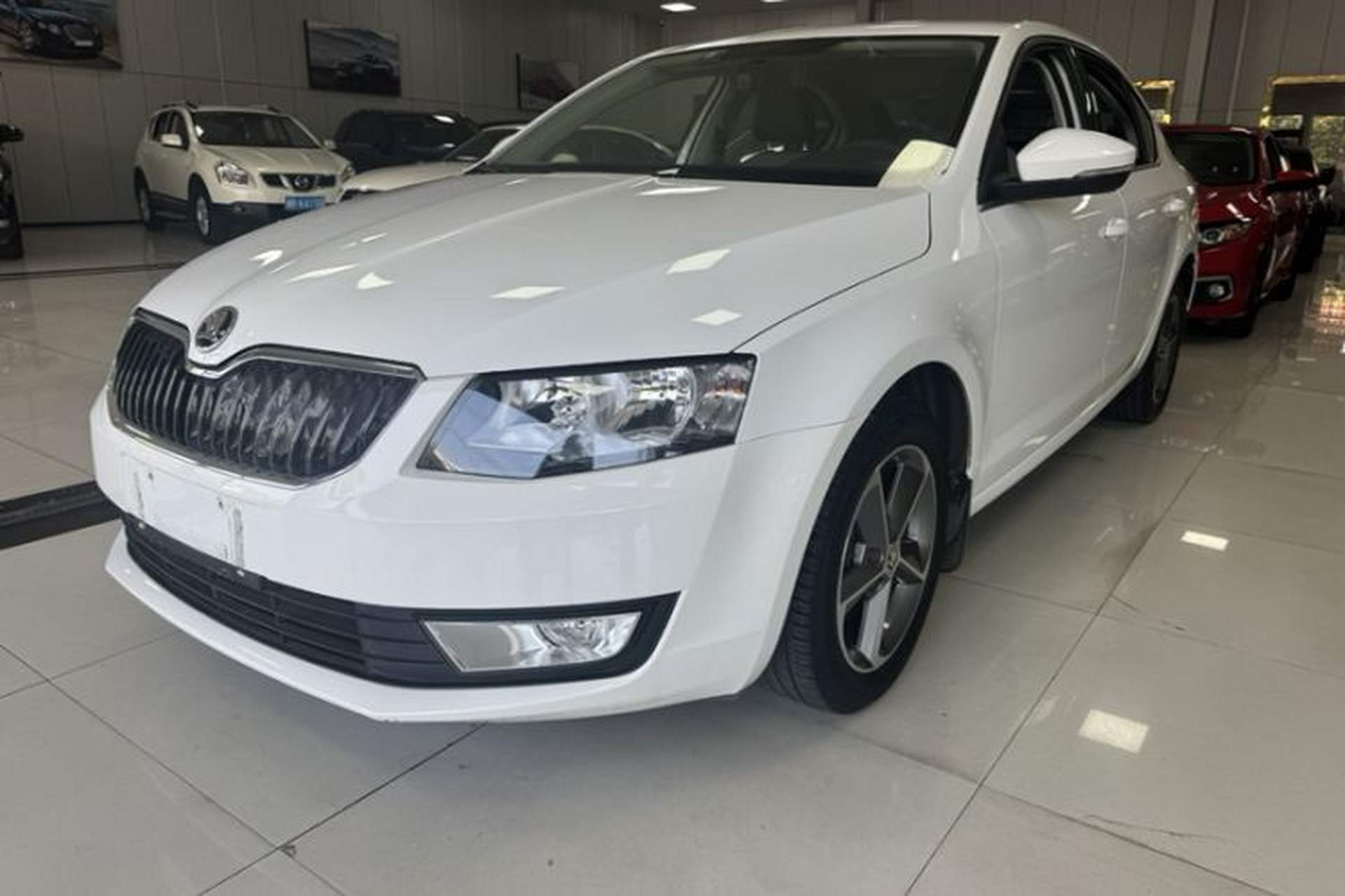 Used Skoda Octavia 2016 1.6L Automatic Chuanxing Edition Exterior 5