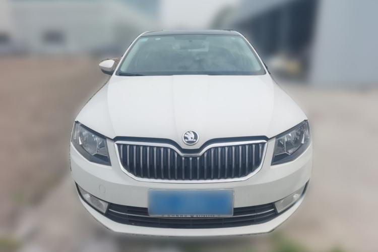 Used Skoda Octavia 2016 1.6L Automatic Smart Drive Edition Front