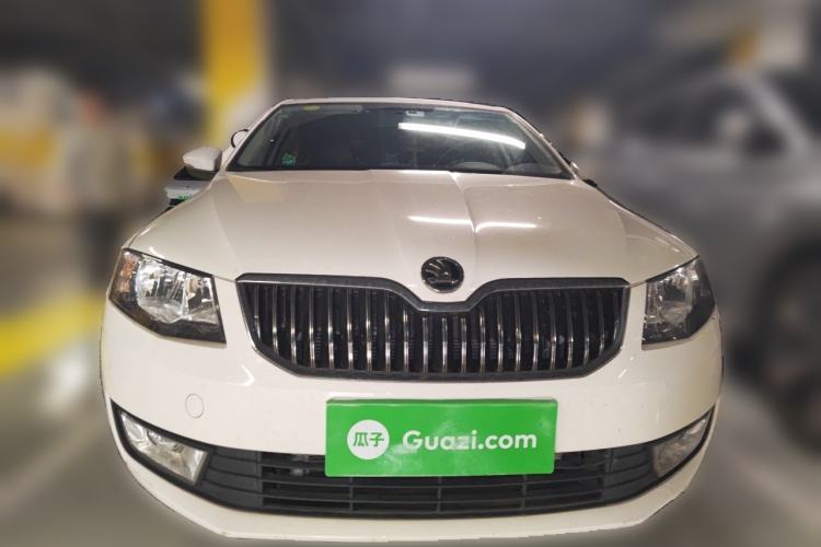 Used Skoda Octavia 2016 1.6L Automatic Chuanxing Edition Front