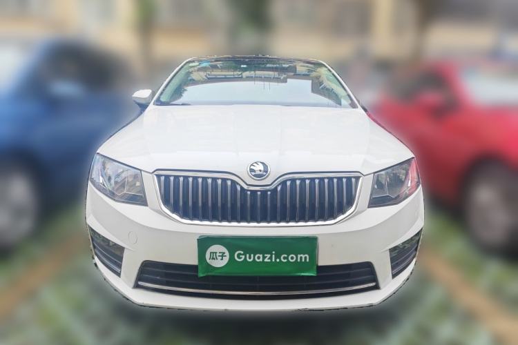 Used Skoda Octavia 2016 1.6L Automatic Smart Drive Edition Front