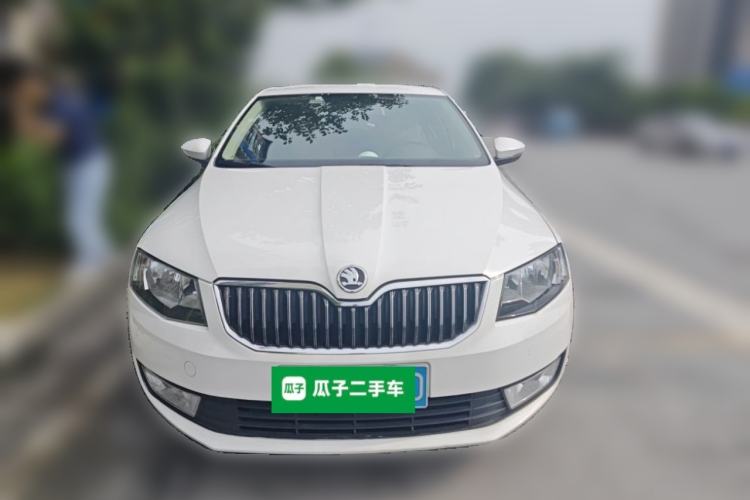 Used Skoda Octavia 2016 1.6L Automatic Chuanxing Edition Front