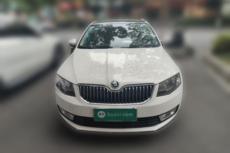 Used Skoda Octavia 2016 1.6L Automatic Chuanxing Edition Front