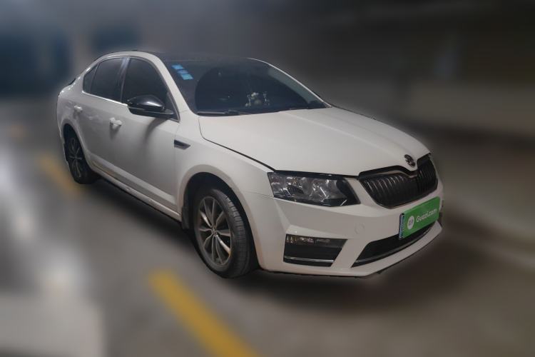 Used Skoda Octavia 2016 1.6L Manual Trend Edition Front Right 45 Deg