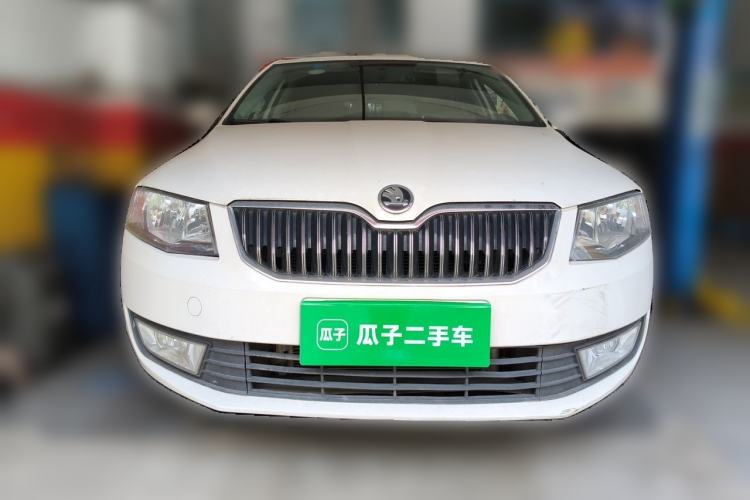 Used Skoda Octavia 2016 1.6L Automatic Chuanxing Edition Front