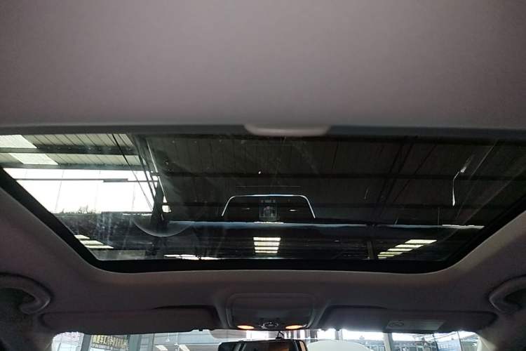 Used Skoda Octavia 2016 1.6L Automatic Smart Drive Edition Headliner