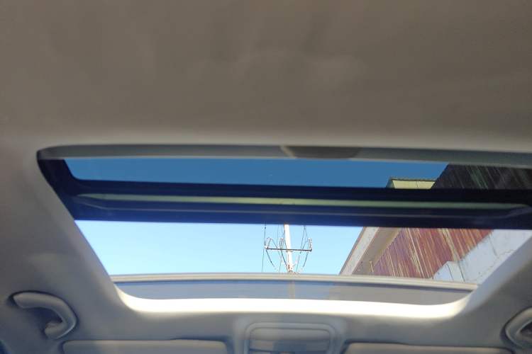 Used Skoda Octavia 2016 1.6L Automatic Smart Drive Edition Headliner