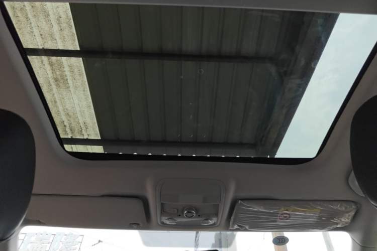 Used Skoda Octavia 2016 1.6L Automatic Smart Drive Edition Headliner