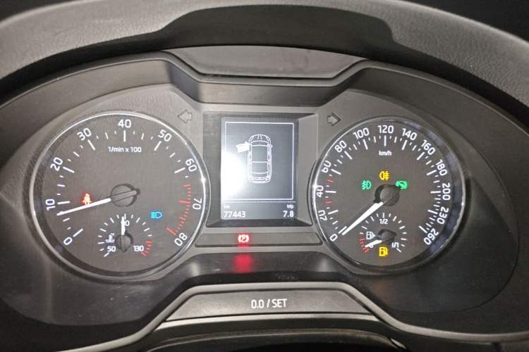 Used Skoda Octavia 2016 1.6L Automatic Smart Drive Edition Instrument Cluster