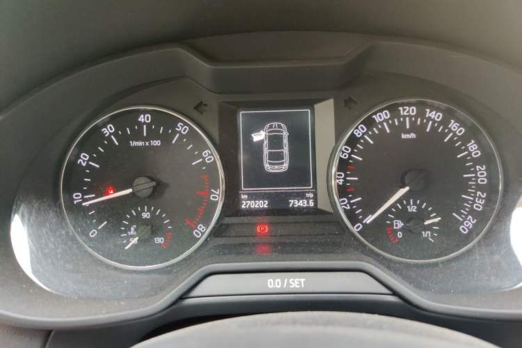 Used Skoda Octavia 2016 1.6L Manual Smart Drive Version Instrument Cluster