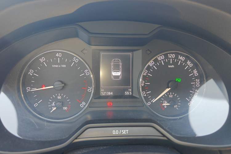 Used Skoda Octavia 2016 1.6L Automatic Smart Drive Edition Instrument Cluster