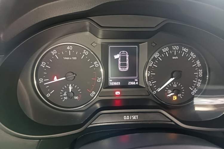 Used Skoda Octavia 2016 1.6L Automatic Smart Drive Edition Instrument Cluster
