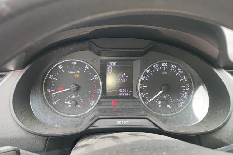 Used Skoda Octavia 2016 1.6L Manual Trend Edition Instrument Cluster