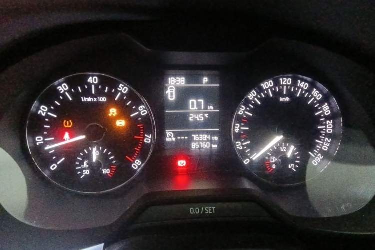 Used Skoda Octavia 2016 1.6L Automatic Chuanxing Edition Instrument Cluster