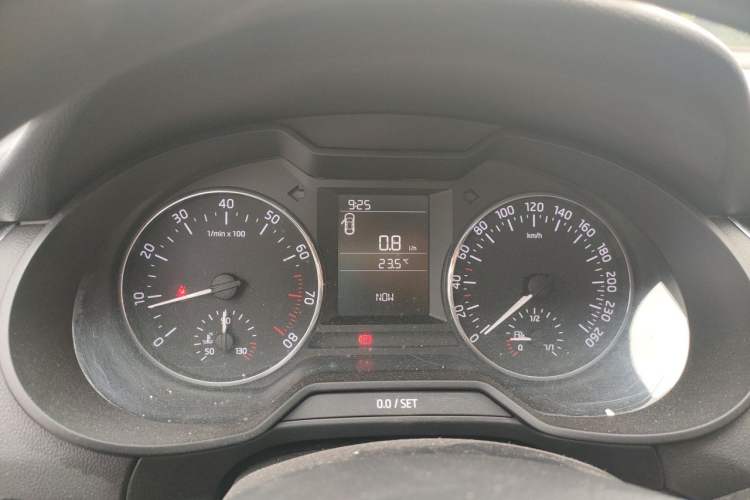 Used Skoda Octavia 2016 1.6L Manual Trend Edition Instrument Cluster