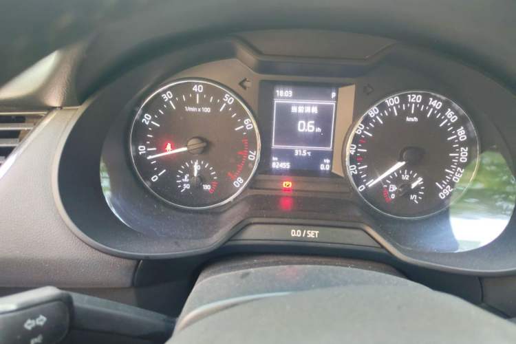 Used Skoda Octavia 2016 1.6L Automatic Smart Drive Edition Instrument Cluster