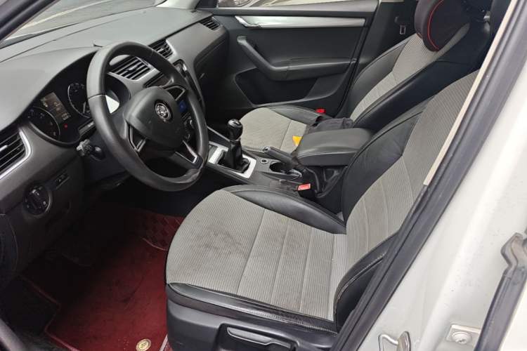 Used Skoda Octavia 2016 1.6L Manual Trend Edition Left Front Seat