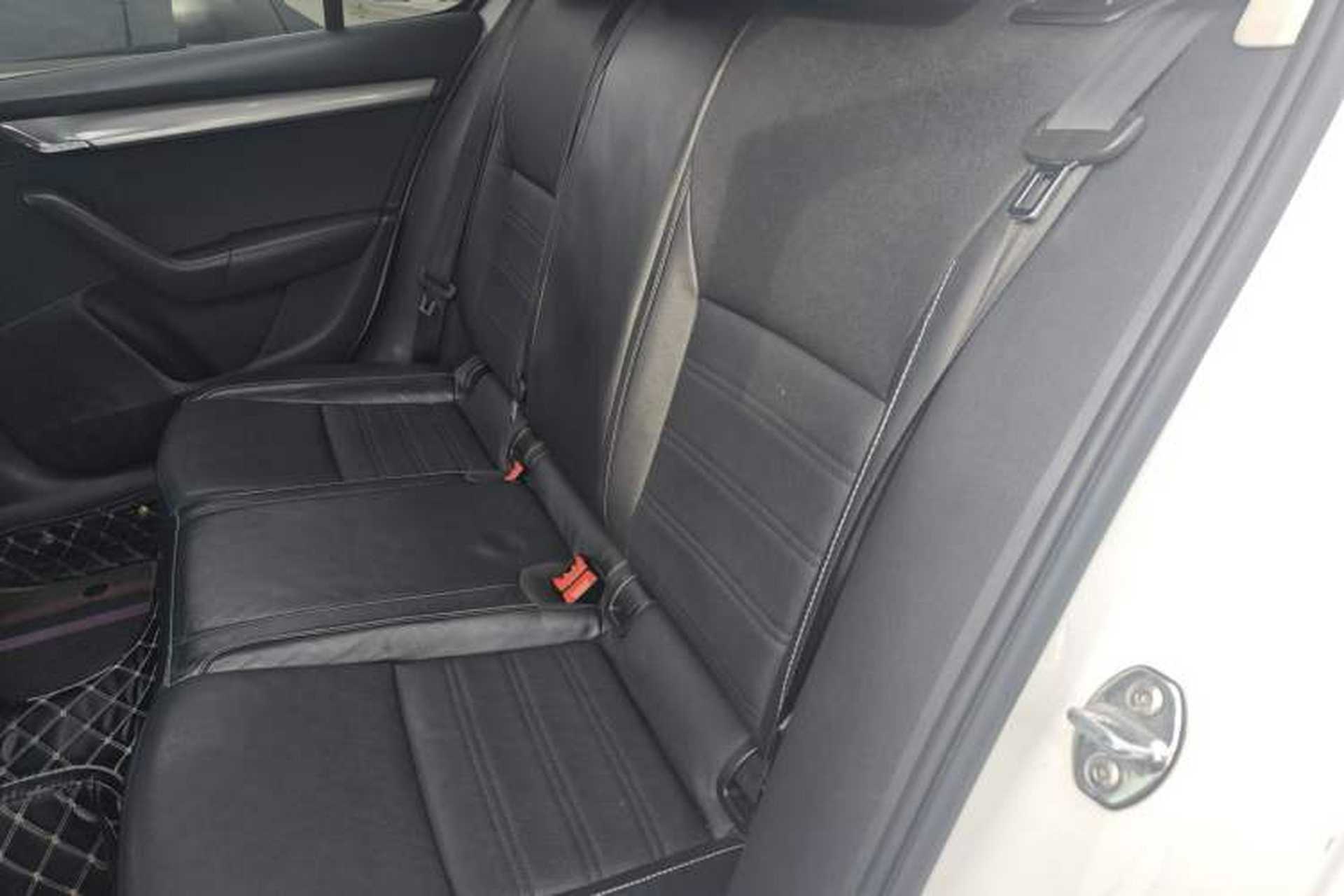 Used Skoda Octavia 2016 1.6L Automatic Chuanxing Edition Left Rear Seat
