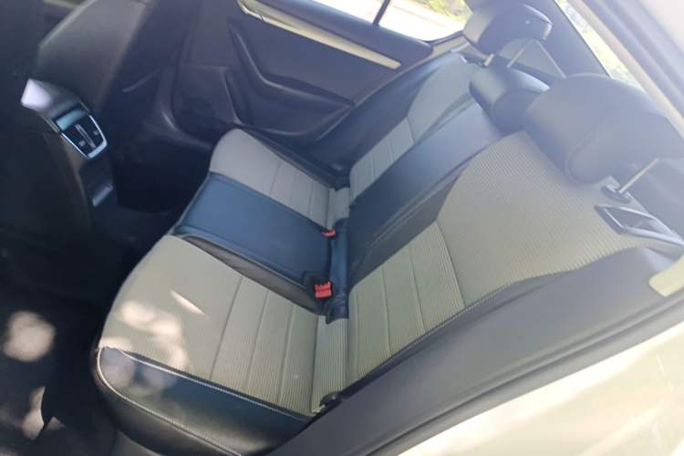 Used Skoda Octavia 2016 1.6L Manual Trend Edition Left Rear Seat