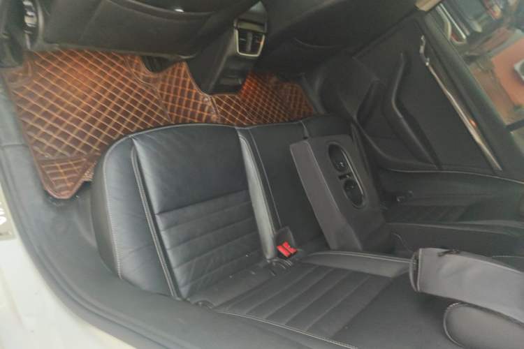 Used Skoda Octavia 2016 1.6L Automatic Smart Drive Edition Left Rear Seat