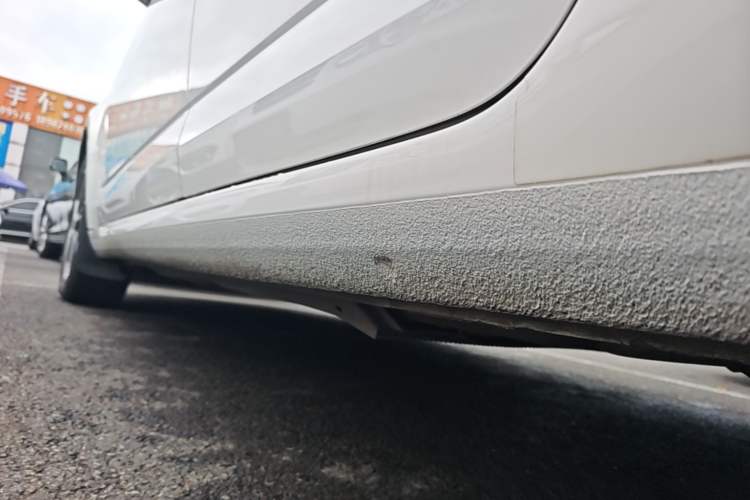 Used Skoda Octavia 2016 TSI280 DSG Smart Drive Edition Left Side Sill