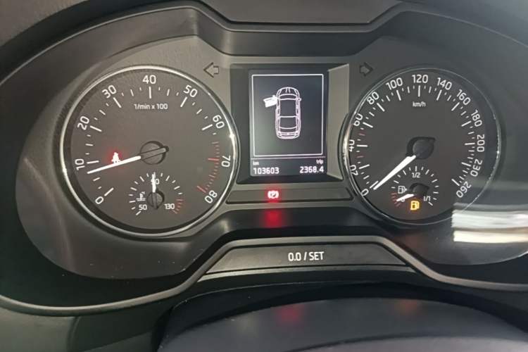Used Skoda Octavia 2016 1.6L Automatic Smart Drive Edition Odometer Close Up