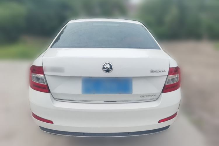 Used Skoda Octavia 2016 1.6L Automatic Smart Drive Edition Rear