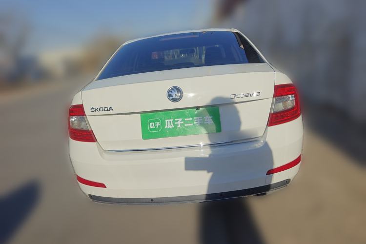 Used Skoda Octavia 2016 1.6L Automatic Smart Drive Edition Rear