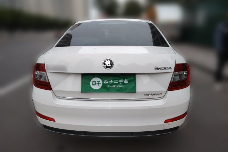 Used Skoda Octavia 2016 1.6L Automatic Smart Drive Edition Rear