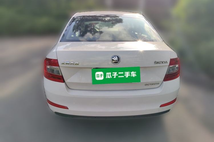 Used Skoda Octavia 2016 1.6L Automatic Chuanxing Edition Rear