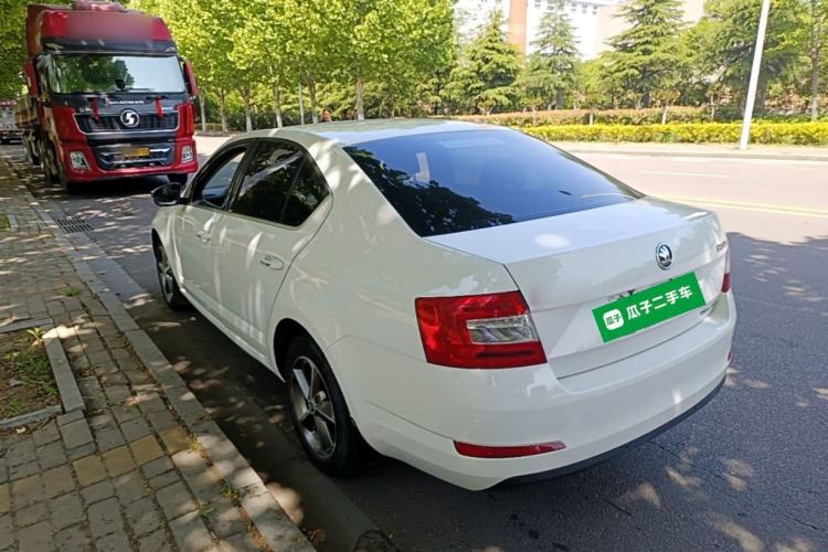 Used Skoda Octavia 2016 1.6L Manual Trend Edition Rear Left 45 Deg