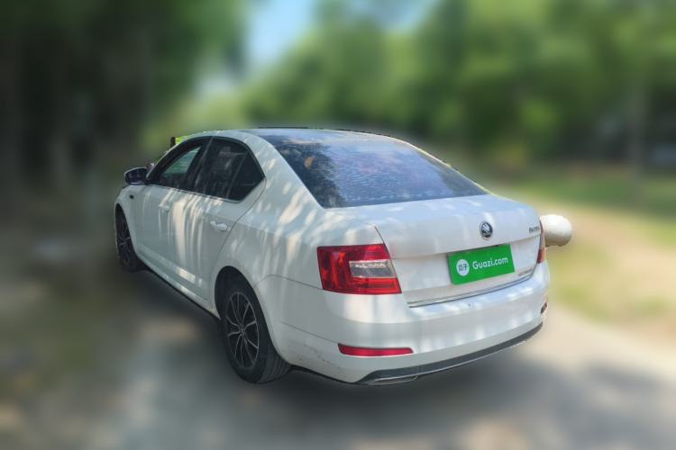 Used Skoda Octavia 2016 1.6L Automatic Smart Drive Edition Rear Left 45 Deg