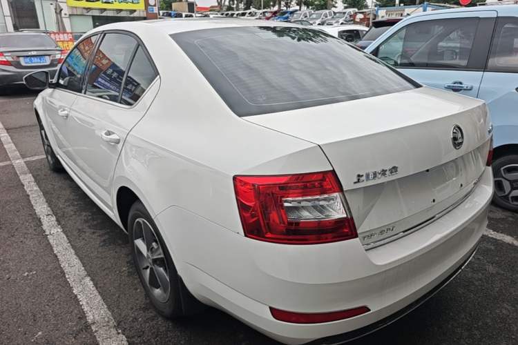 Used Skoda Octavia 2016 TSI280 DSG Smart Drive Edition Rear Left 45 Deg